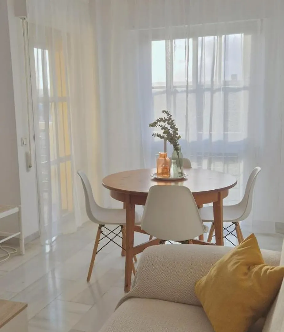 Apartamento A 9 Min Centro Fuengirola Spain